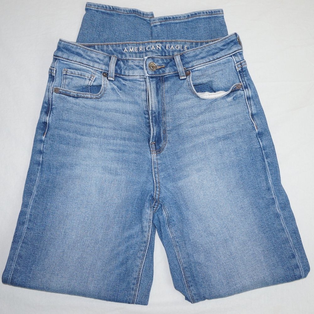 American Eagle Stretch Blue Denim Mom Jeans